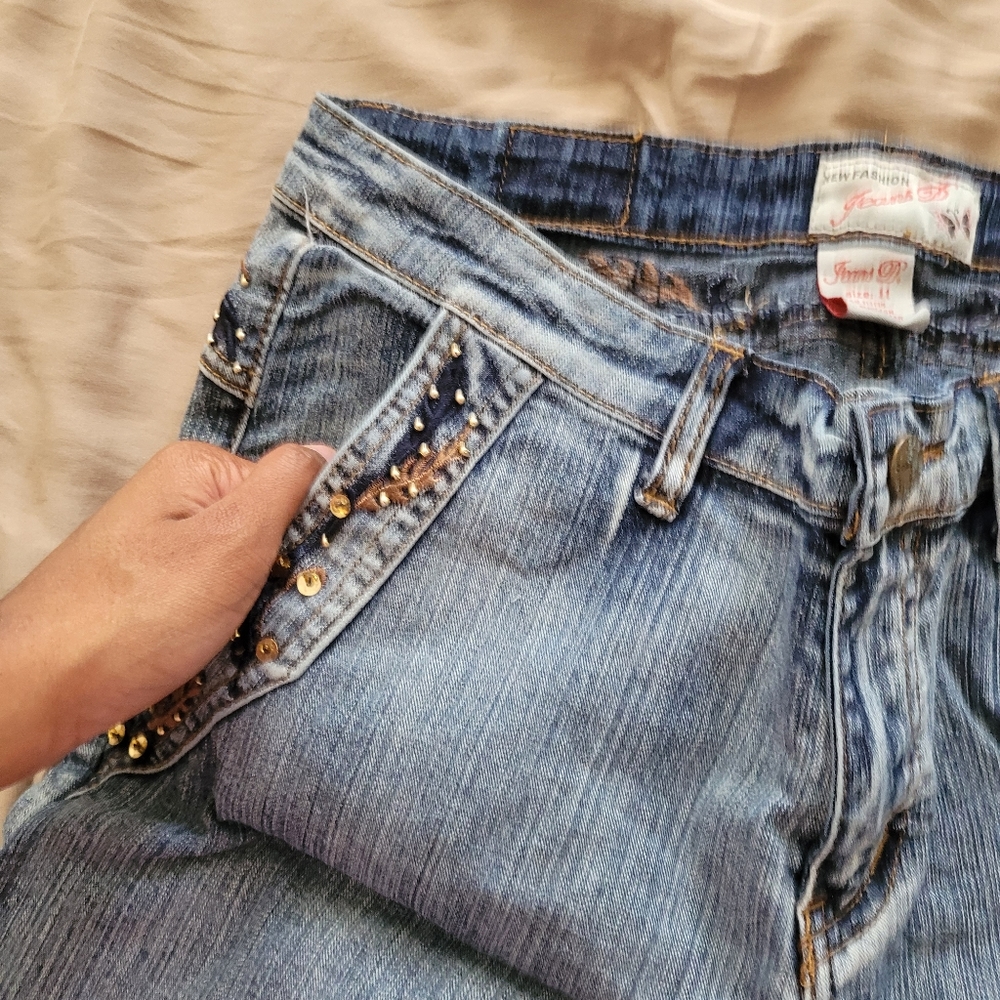 JEANS 👖 - Picture 6 of 7